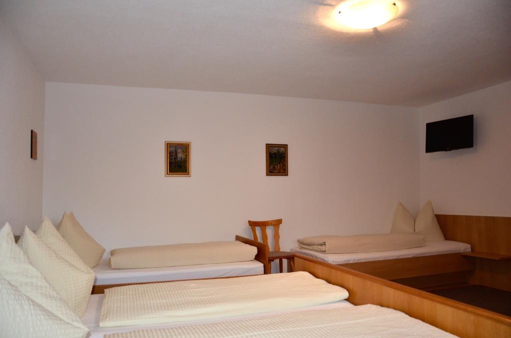 Christl'S Hof Bed & Breakfast Haiming Rom bilde