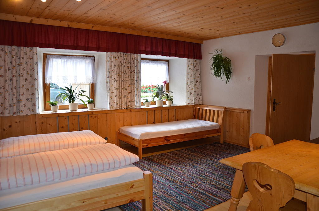 Christl'S Hof Bed & Breakfast Haiming Rom bilde