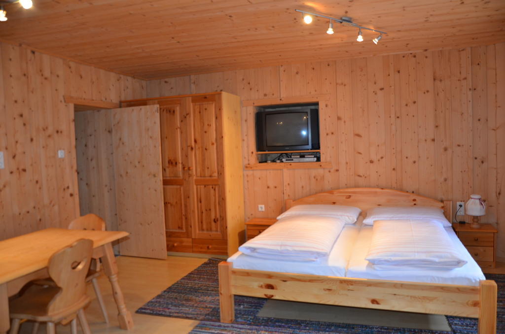 Christl'S Hof Bed & Breakfast Haiming Rom bilde