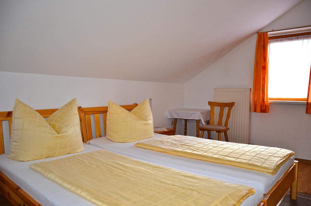 Christl'S Hof Bed & Breakfast Haiming Rom bilde